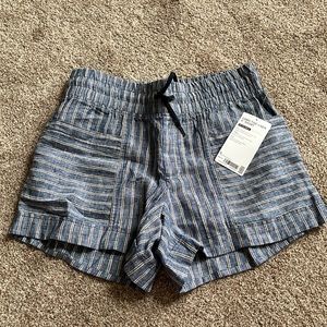 Athleta Cabo Tide Linen 4” Short